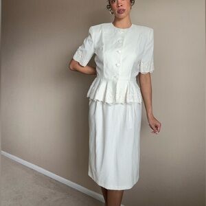 White Peplum vintage skirt suit